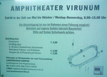 Hinweisschild am Amphitheater